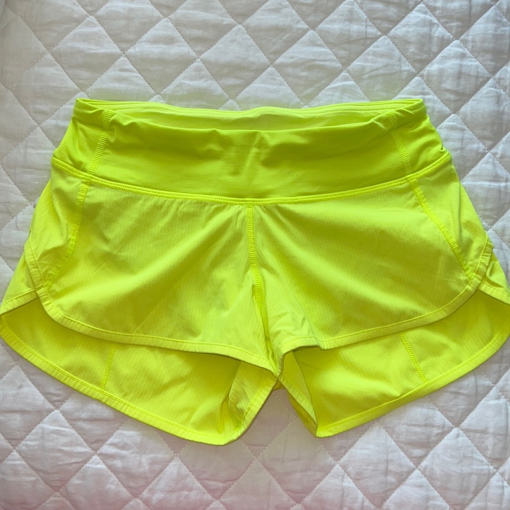 Lululemon Speed Short 2”5